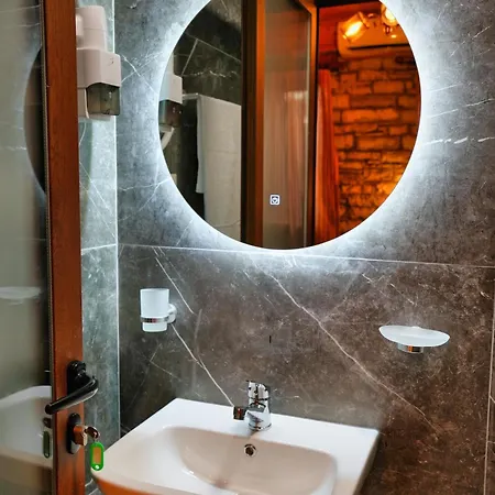 Zilfe * Gjirokastër