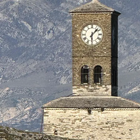 招待所 Zilfe Gjirokastër