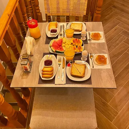 Zilfe 게스트하우스 Gjirokastër